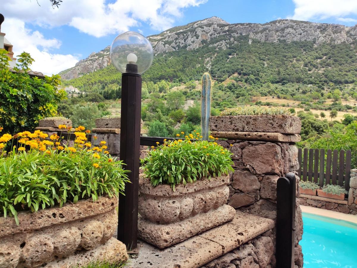 Villa Casa Bados à Dorgali Extérieur photo