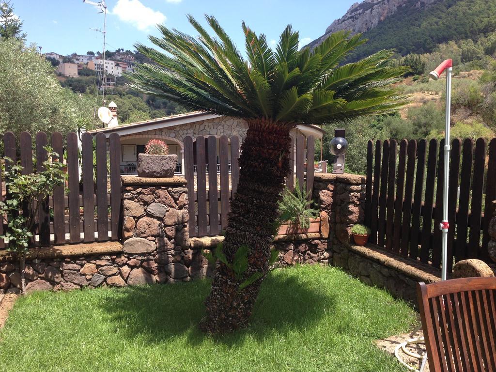 Villa Casa Bados à Dorgali Extérieur photo